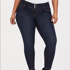 Torrid Dark Wash Jegging